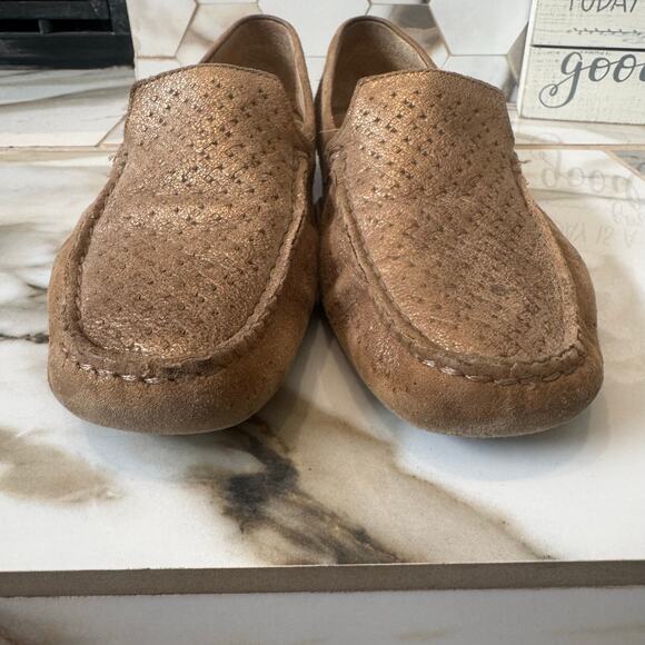 Donald Pliner Women’s Lula Loafer Metallic Bronze Gold Slip On Shoe Size 8.5 - Picture 2 of 10